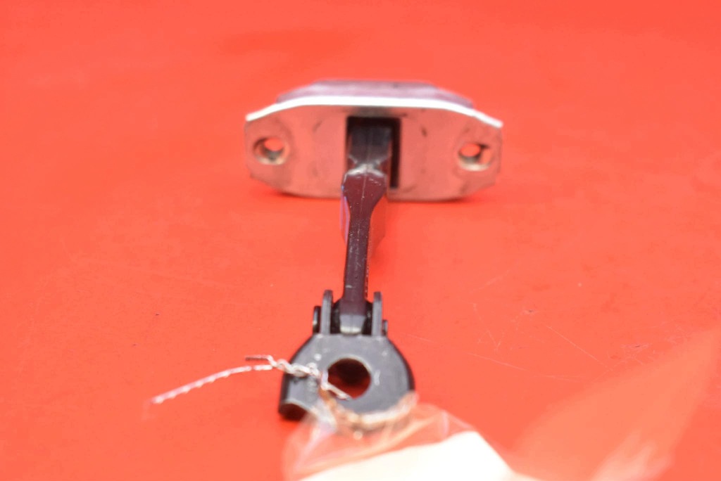 limiter door left front BAIC BEIJING X3 LIFT 19
