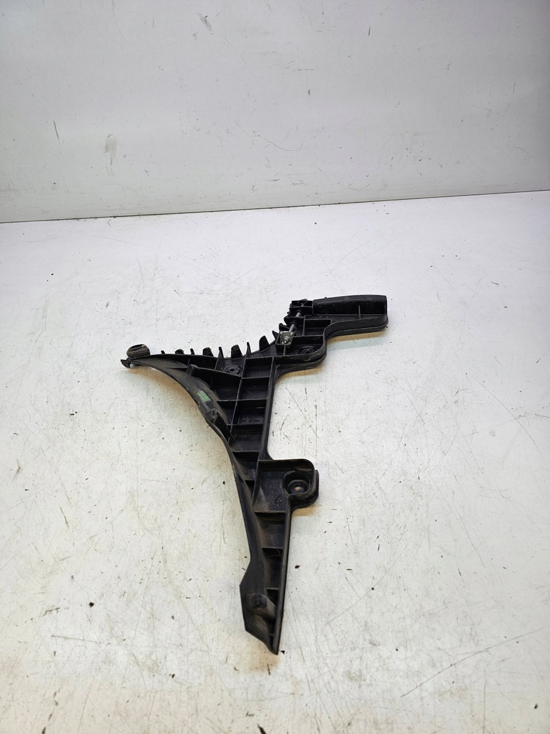 bumper bracket left rear part AUDI A3 8P LIFT 8P3807377B