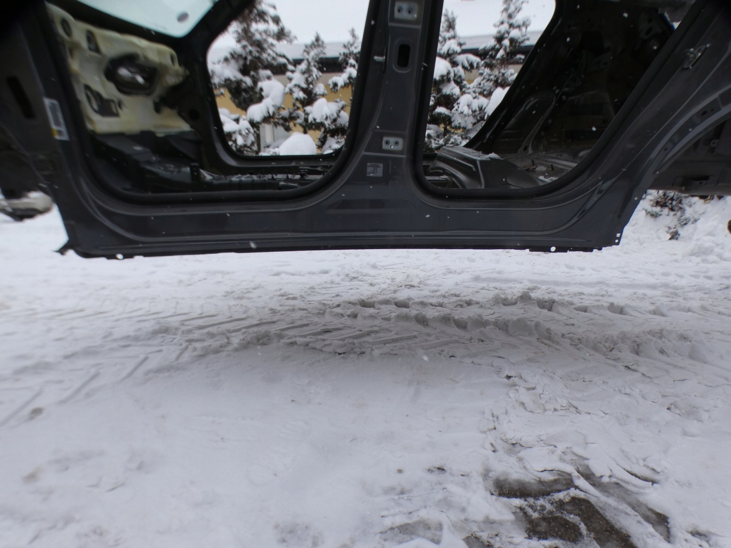 threshold CALY long left PEUGEOT 2008 II 23- ELD