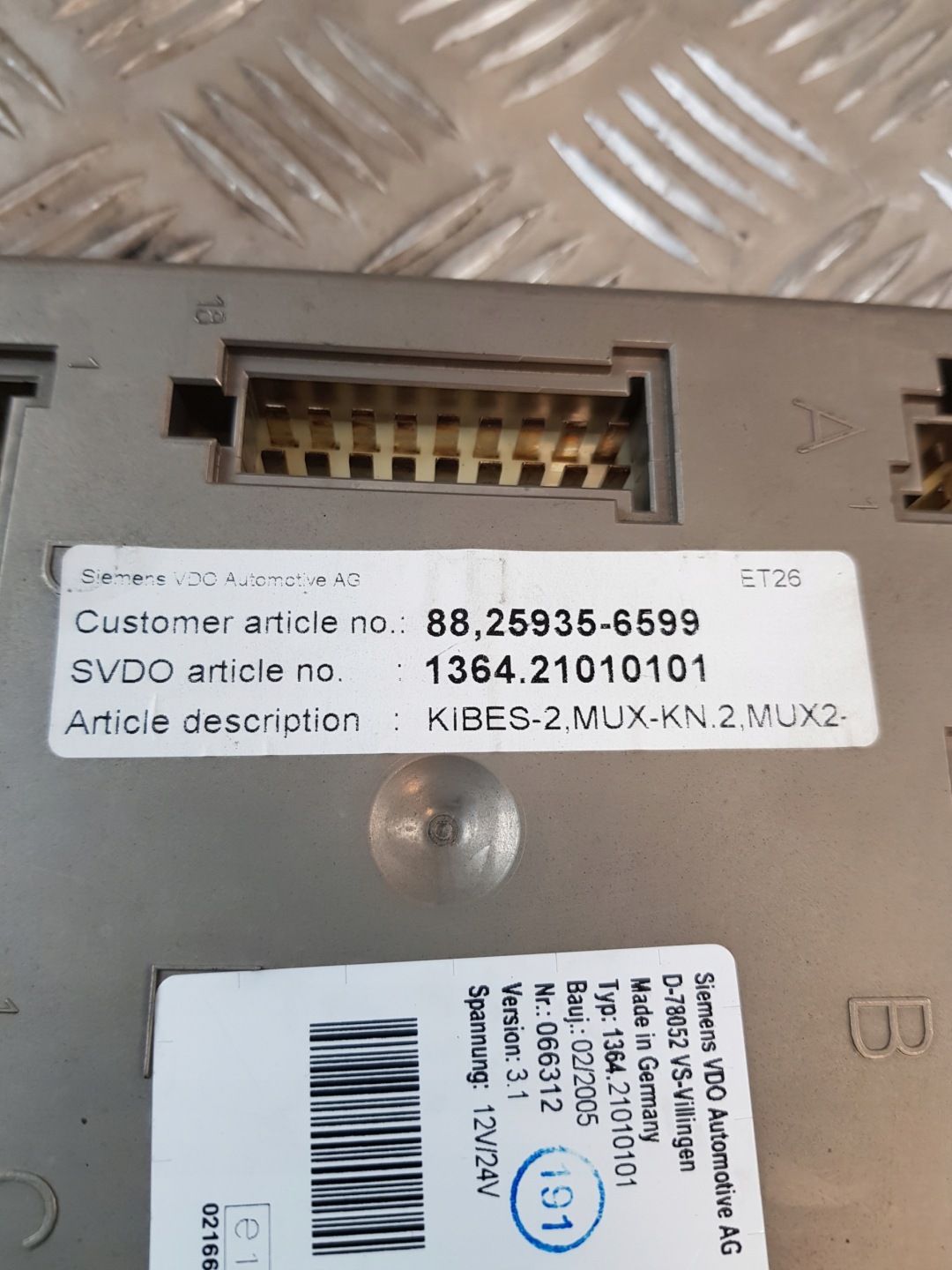 control unit SIEMENS VDO MUX2-M DO AUTOBUSU 1364.21010101 88.25935.6599