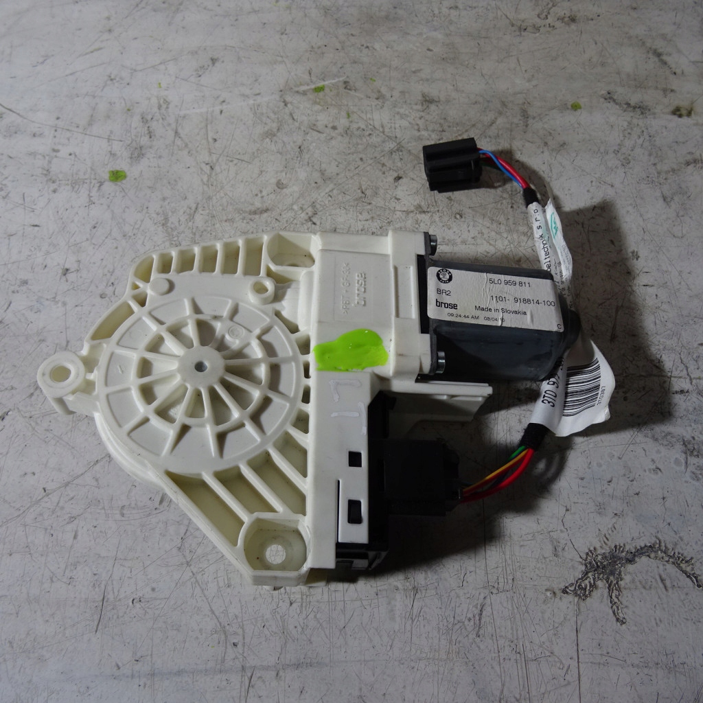SKODA YETI mini motor windows left 5L0959811