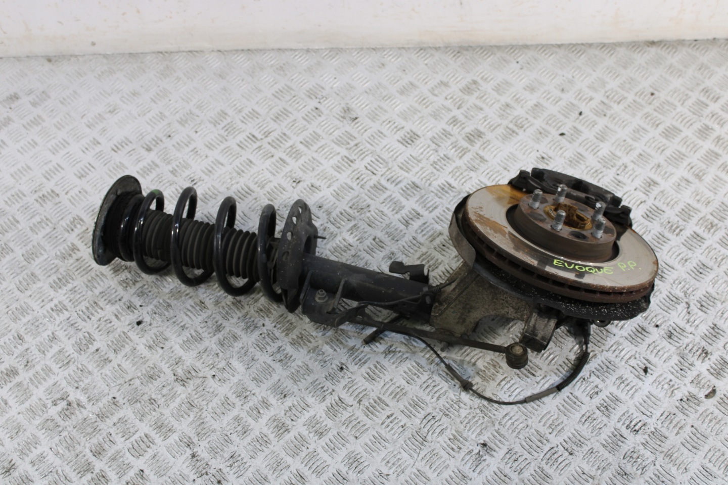 swing McPherson right front shock absorber EVOQUE L538