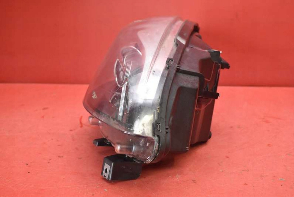 REFLEKTOR right light front lens EU RENAULT MEGANE SCENIC 3 III 09-12