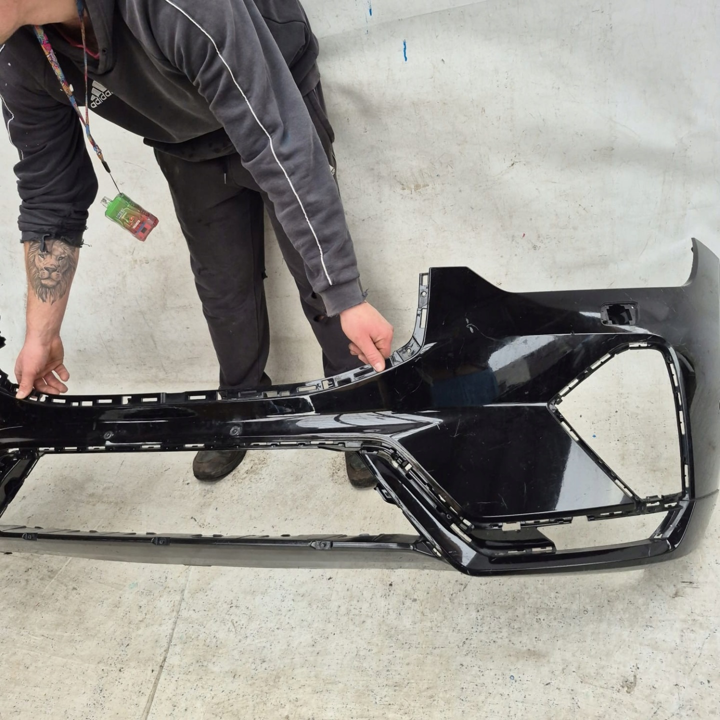 VOLVO XC60 II 2 R-design LIFT 21-> bumper front front SPR 6XPDC 32234958