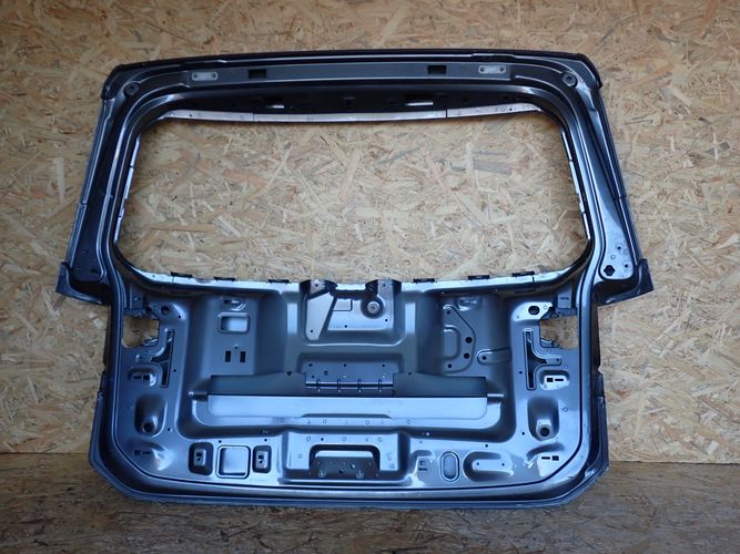 VW TOURAN 15- boot doors rear part