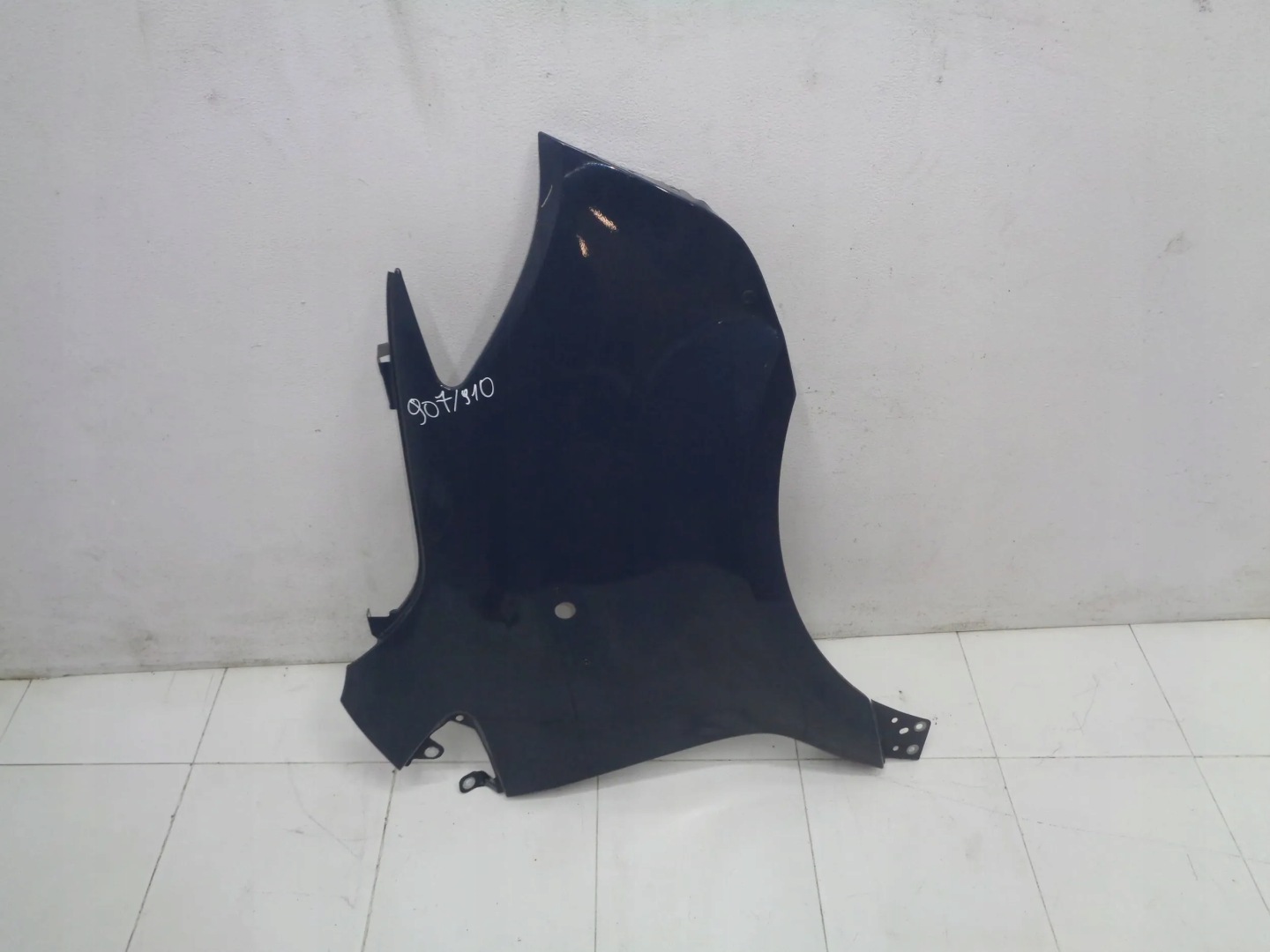 MERCEDES SPRINTER 907 /910 FENDER RIGHT FRONT FRONT INDICATOR 18R