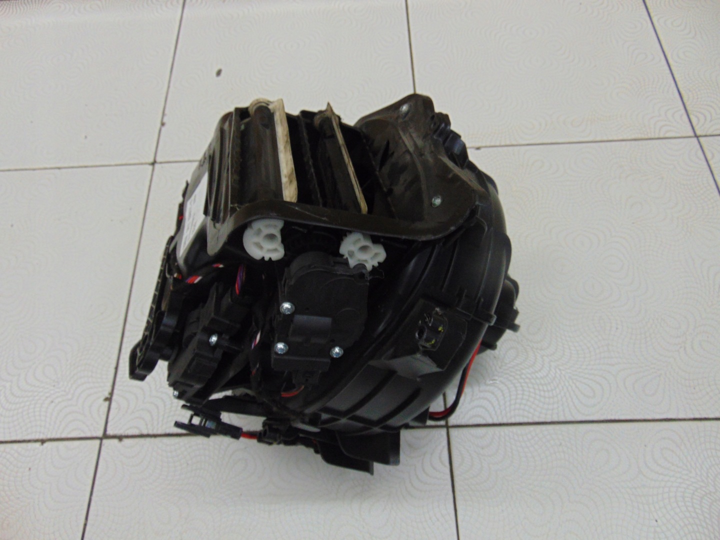 ventilátor tOPENÍ BMW 5GT F07