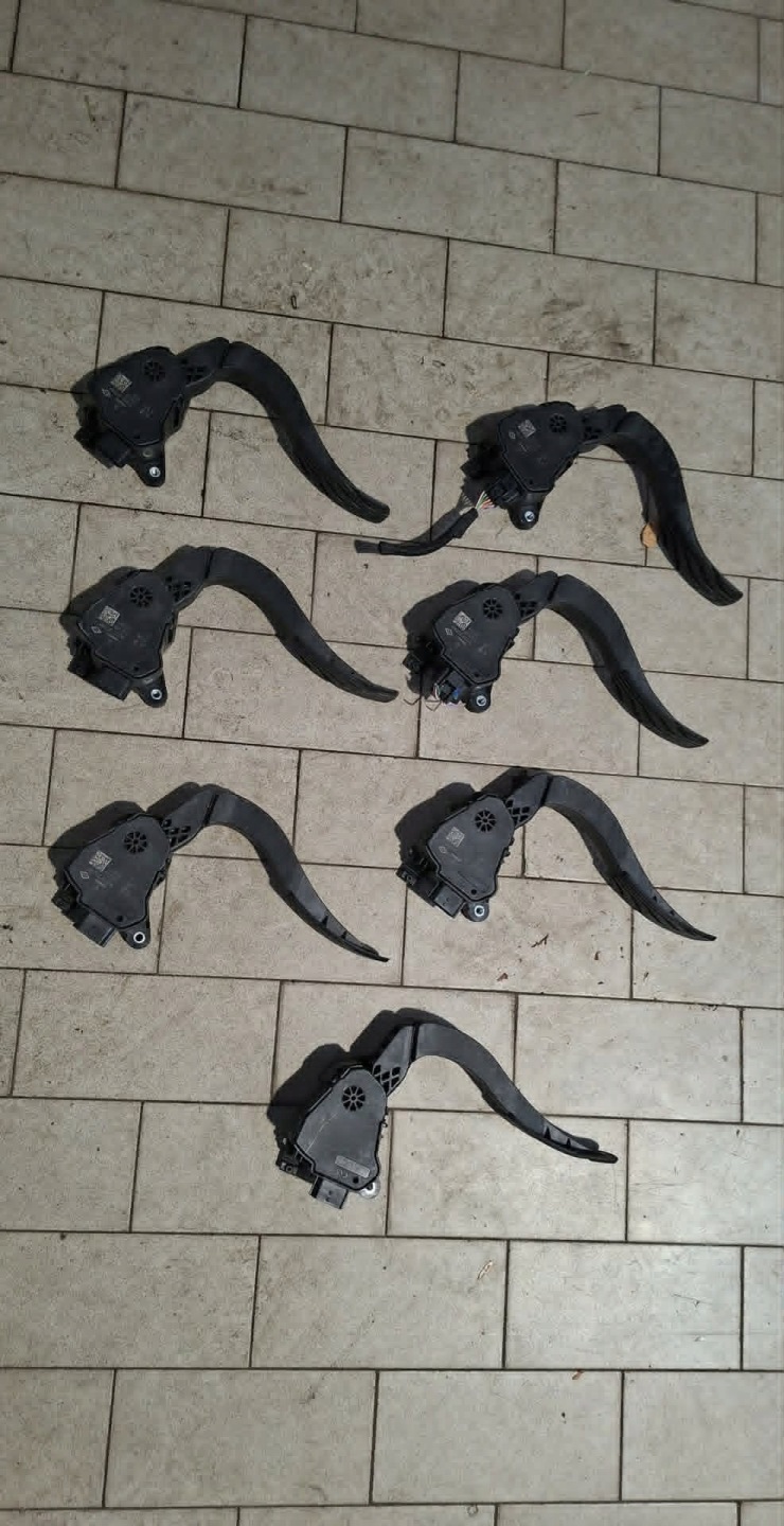 accelerator pedal Renault Kangoo III 2021- 180022038R
