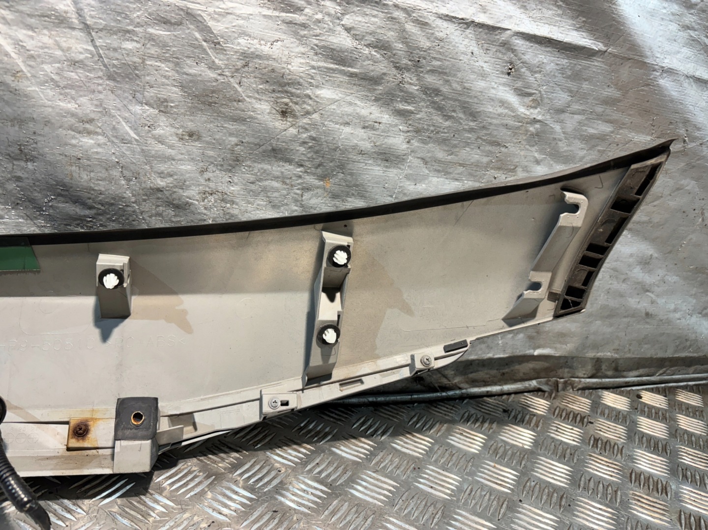cap moulding bonnet boot MAZDA 6 III GJ KOMBI k: 45P