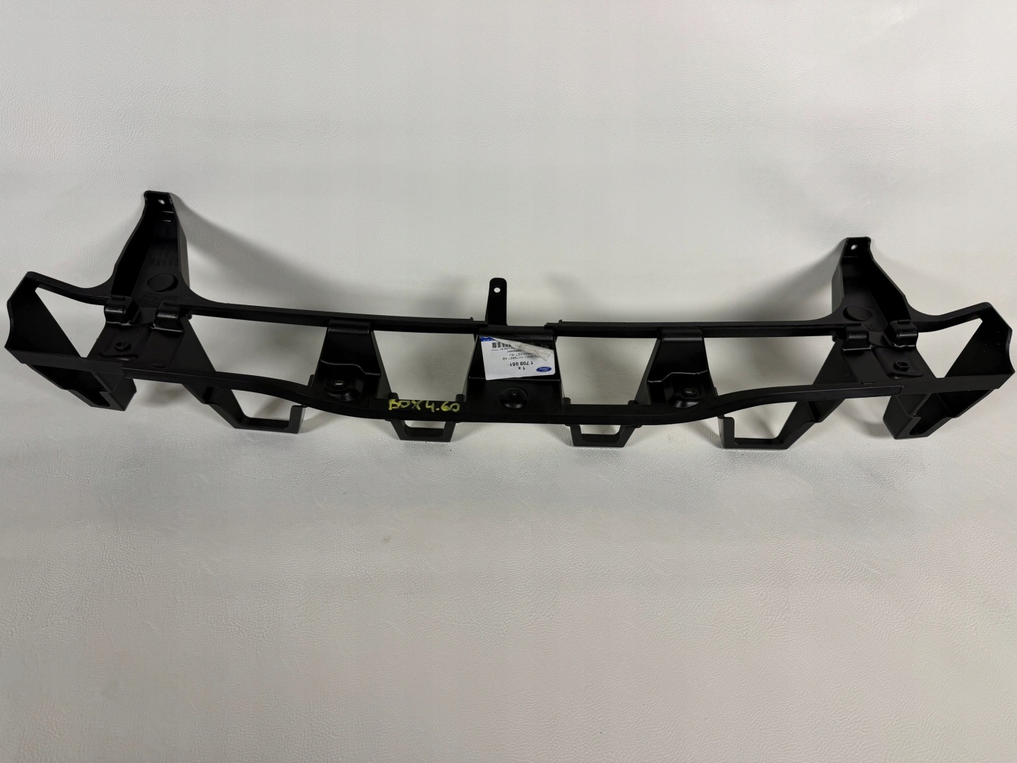 Ford Focus MK3 bumper bracket rear part BM51-N17B861-A