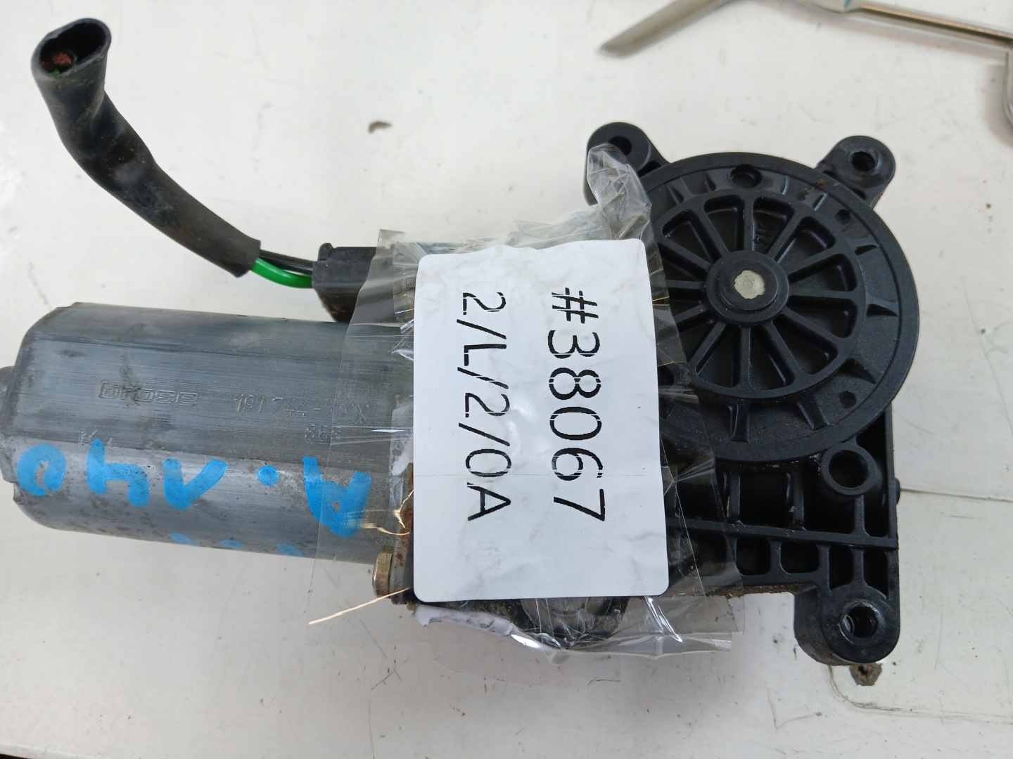 MERCEDES W168 mini motor windows right front 0130821672