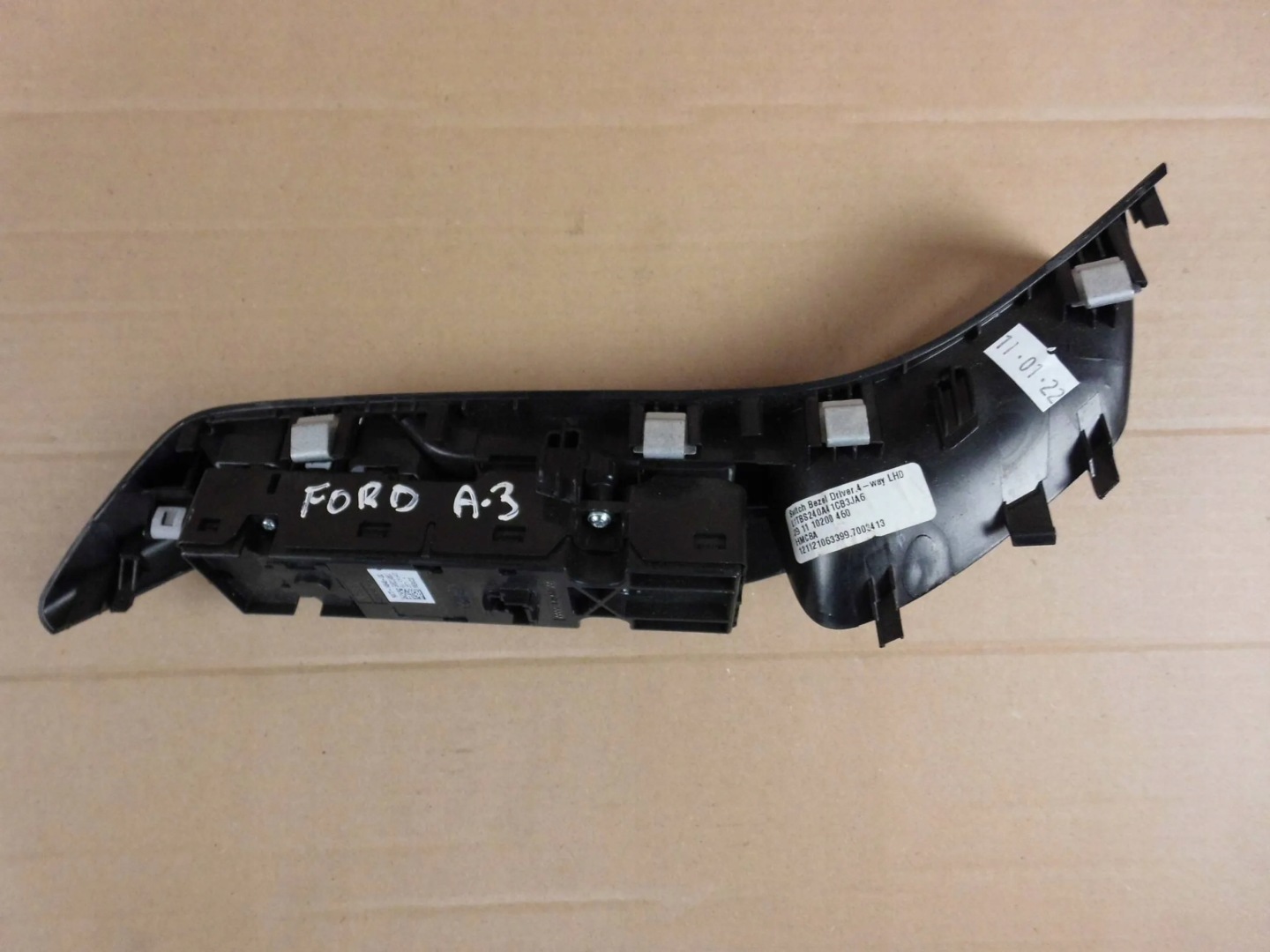 Ford Puma II MK2 opening control switch of the window panel front left