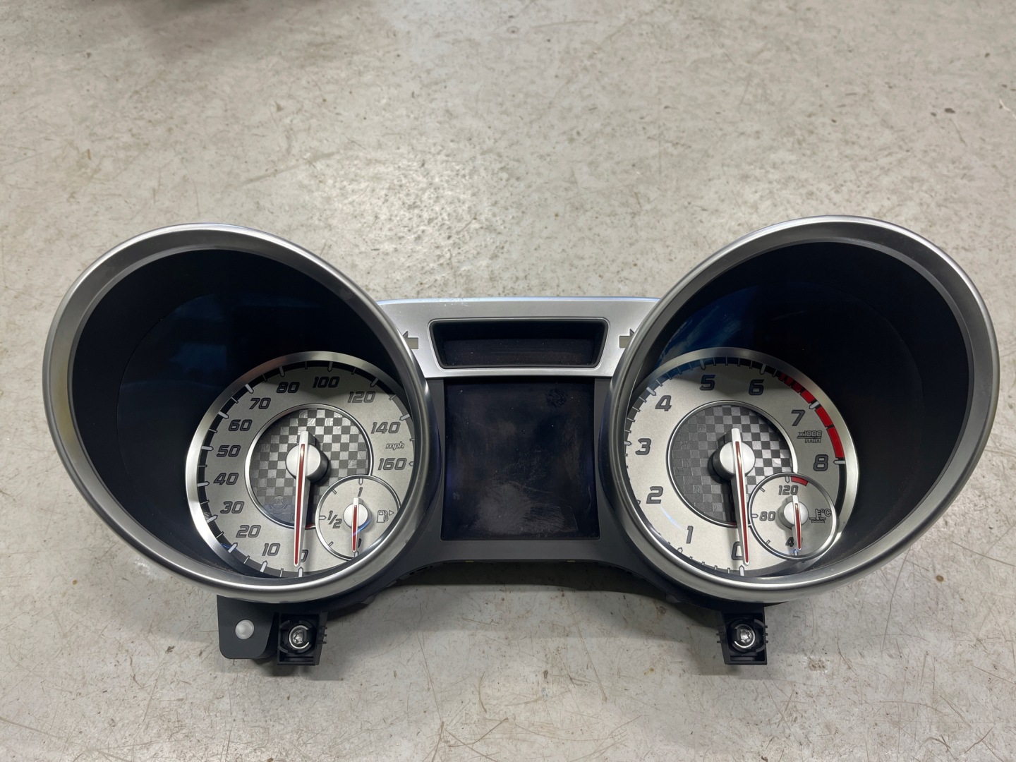 MERCEDES R231 SL231 SL 350 dials dials A2319005604