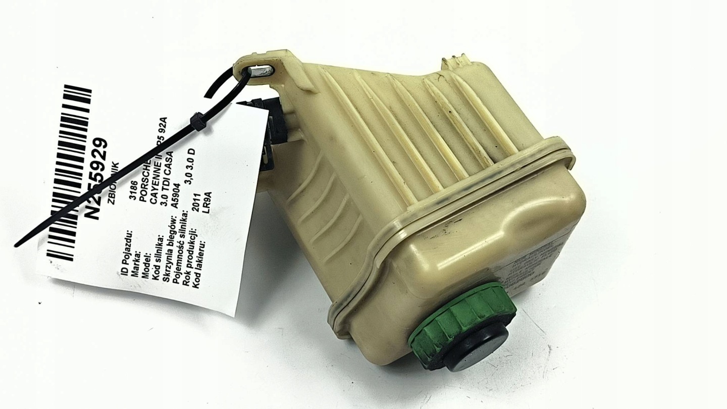 Servobehälter 7L6422371E PORSCHE CAYENNE II 7P5 92A