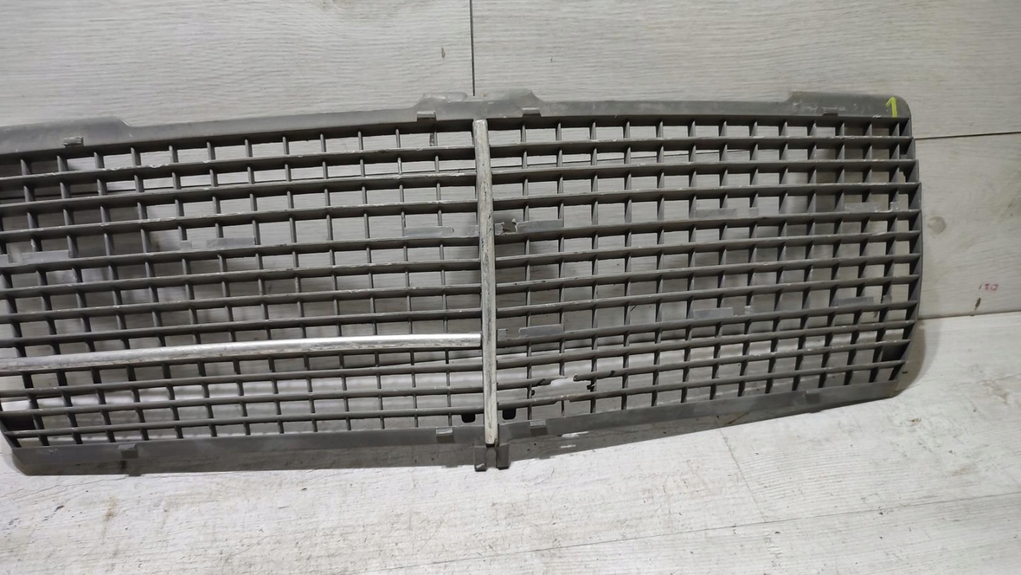 Grill Grill Mercedes w124