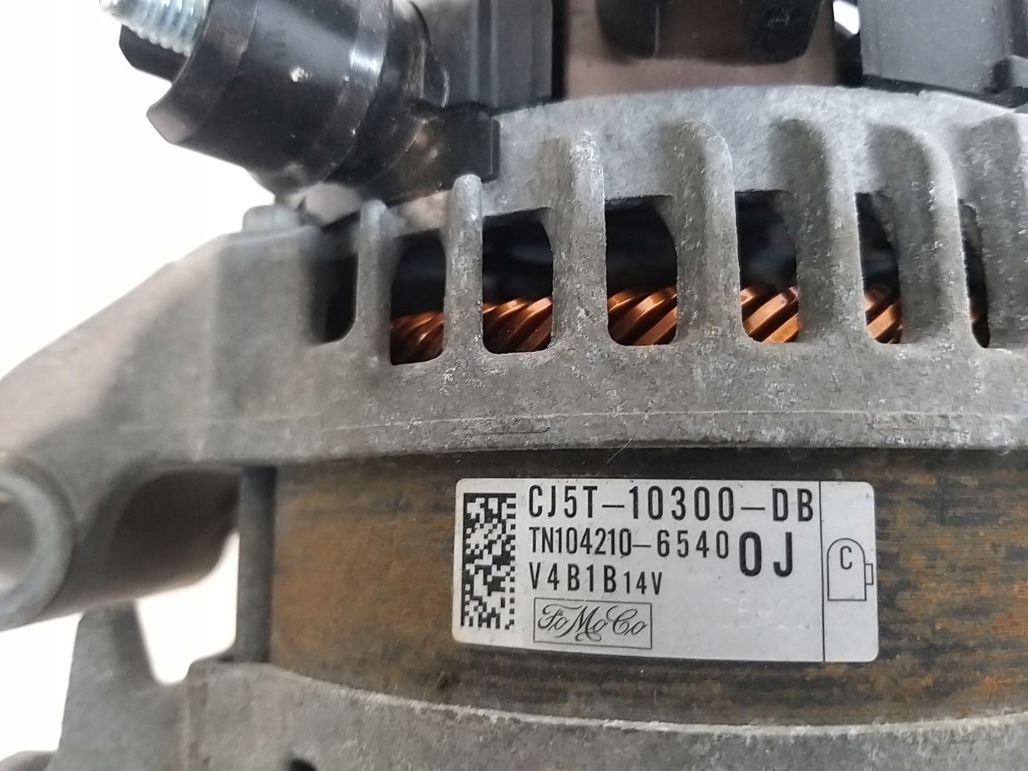 FORD KUGA ESCAPE VOLVO alternator 1.6 ECOOBOST
