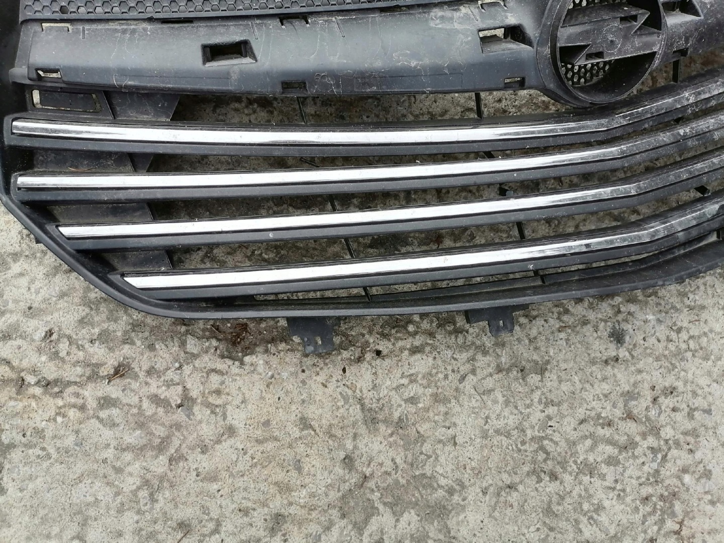 OPEL VIVARO B CHROM grill grille radiator