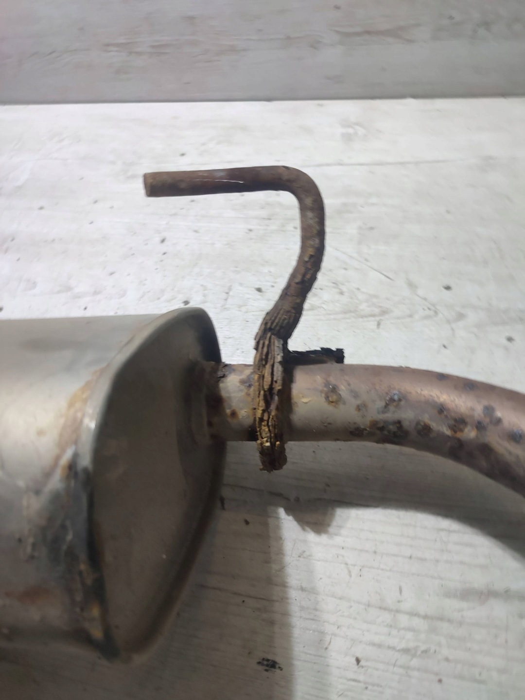 Opel Corsa E 2018 pipe exhaust