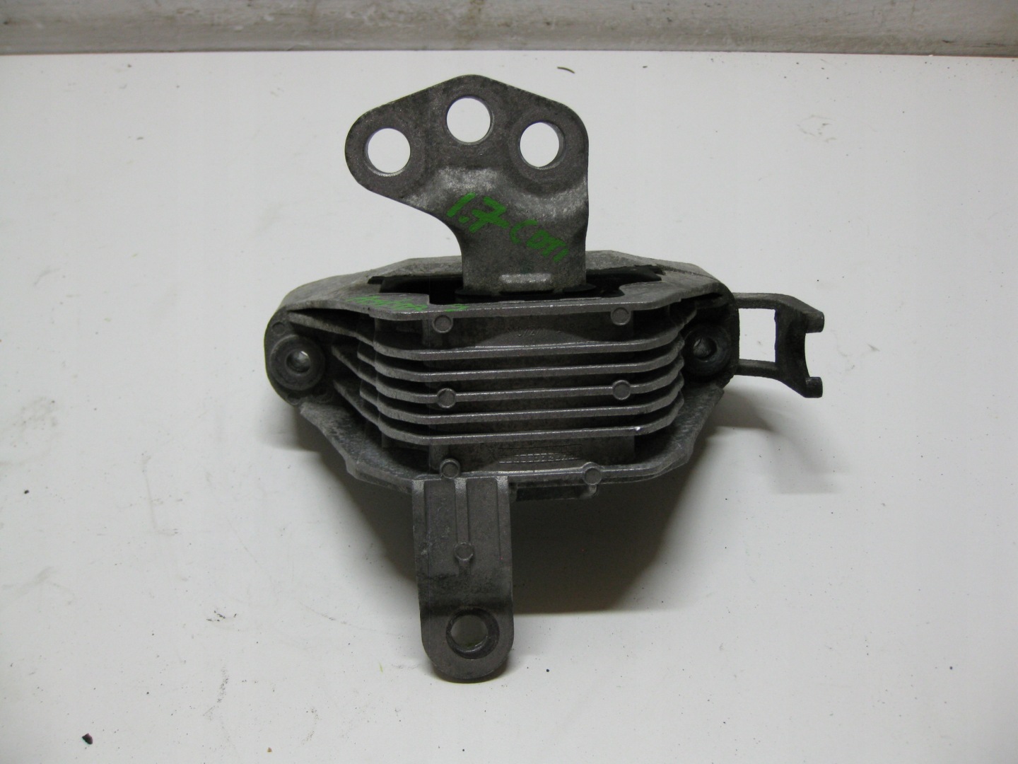 OPEL ASTRA J HB 1.7 CDTI 12R holder engine mount 13248476