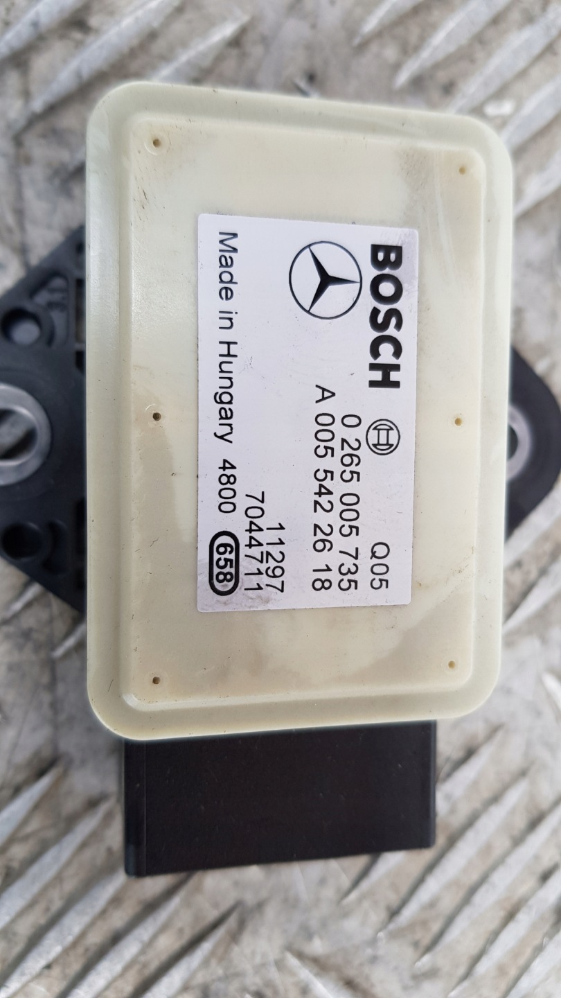 MERCEDES W212 module control unit ESP 0265005735