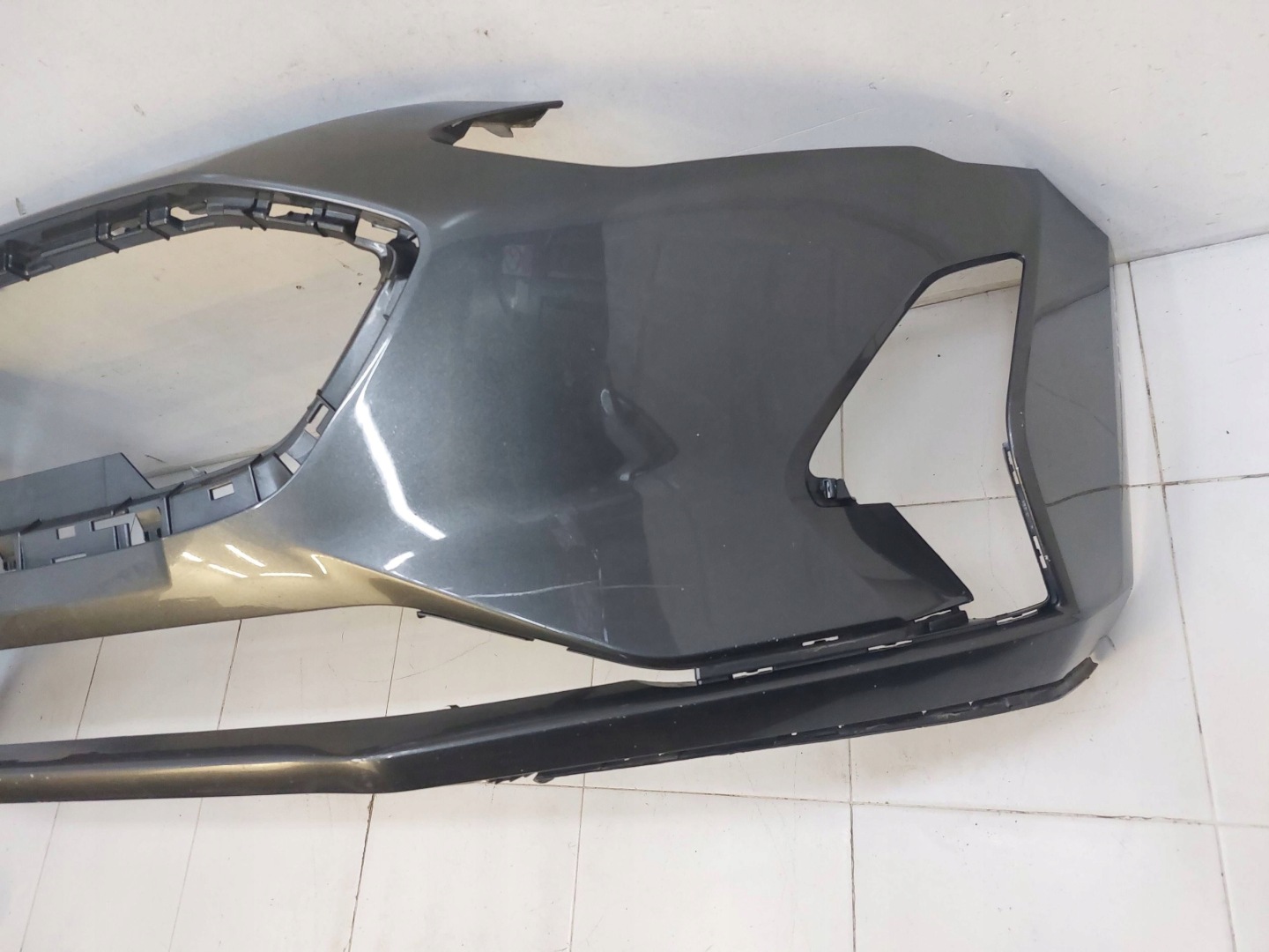 FORD FOCUS MK4 IV 18r> nárazník předek přední