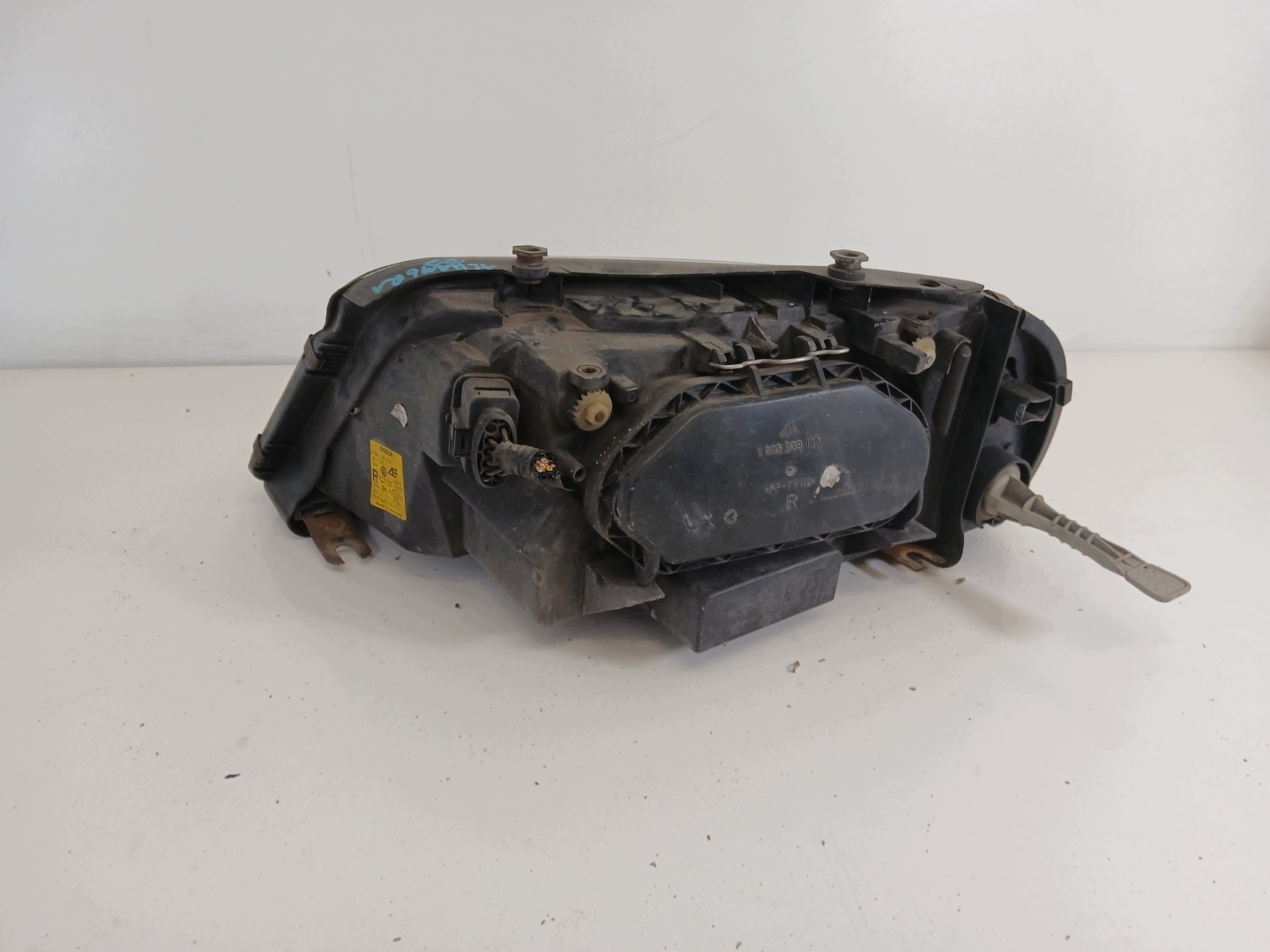 SEAT ALHAMBRA and LIFT light left front CIEMNA EUROPA