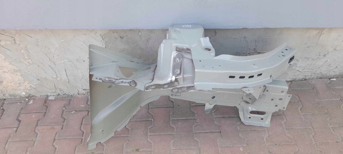 quarter right front VOLVO XC60 II