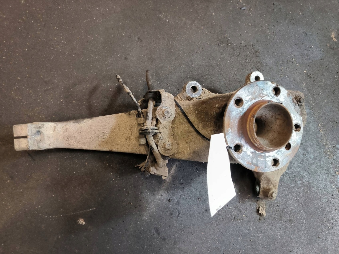 otoč levá předek 3.0 D BMW F01 730D