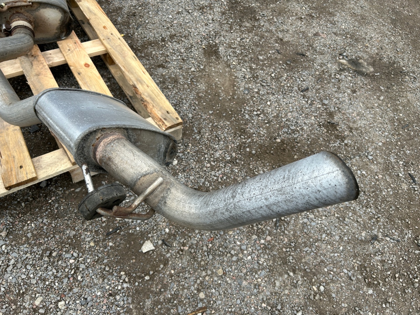 auspuh system ispušni lonac auspuh Dodge RAM 1500 3.6 2013