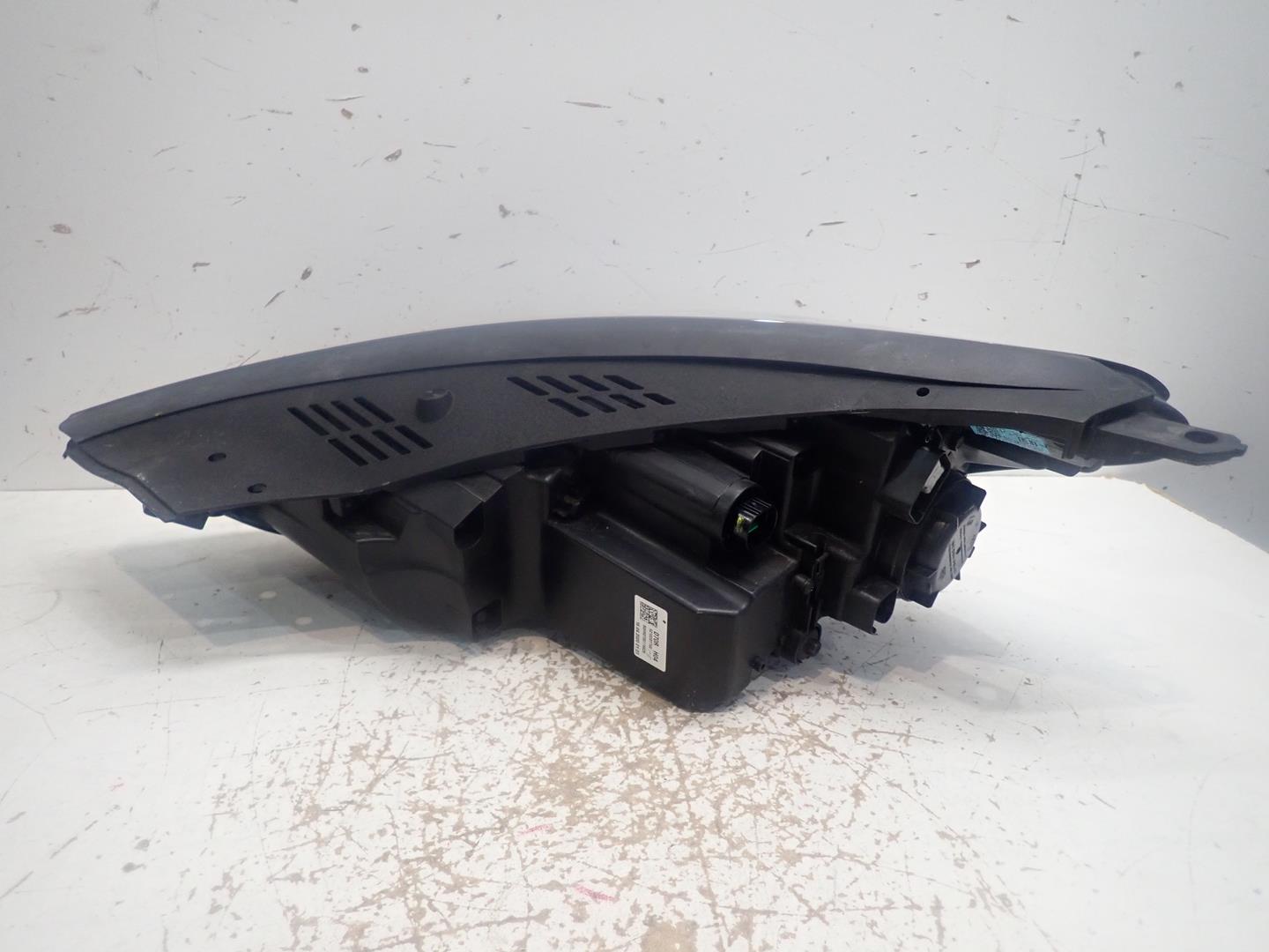 light right HYUNDAI TUCSON III LIFT 18- FULL LED