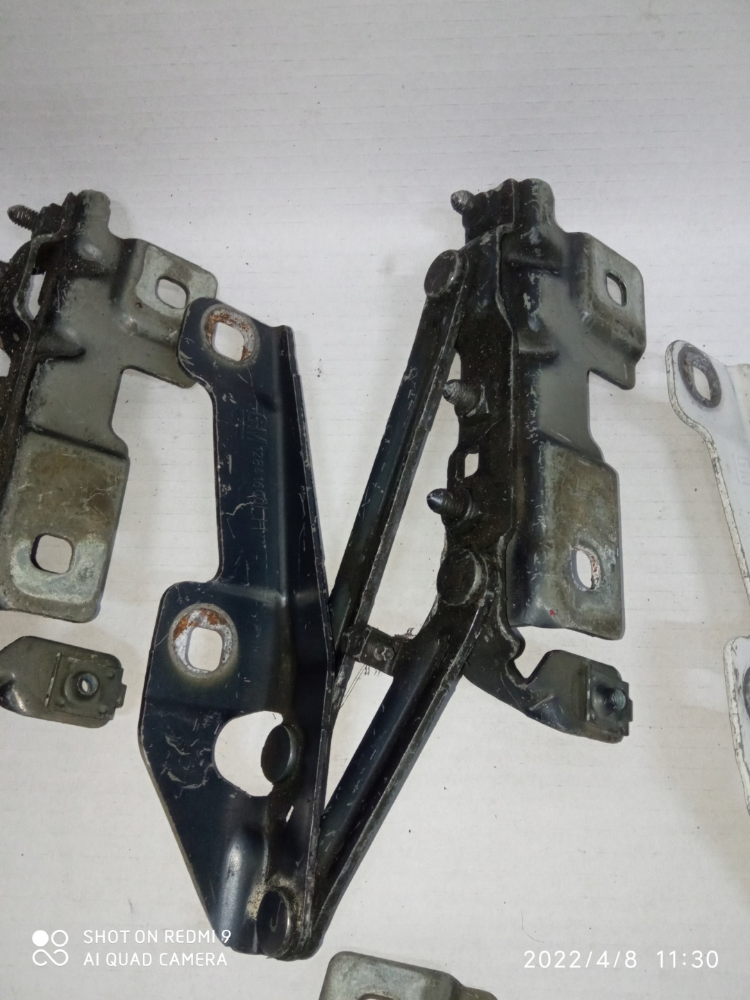 OPEL INSIGNIA A hinge bonnets left