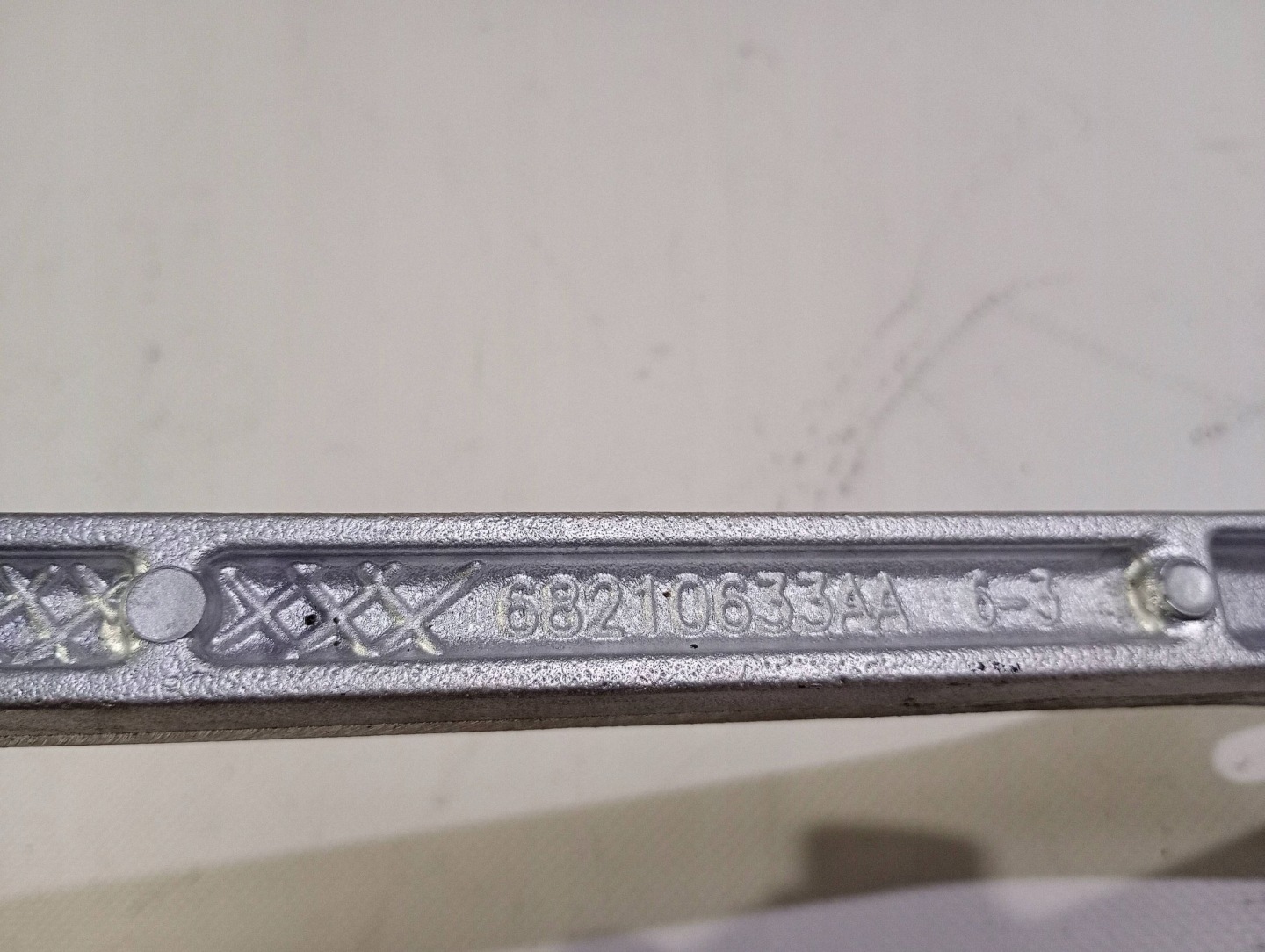 arm rear part rear right left Dodge Challenger Charger 2015