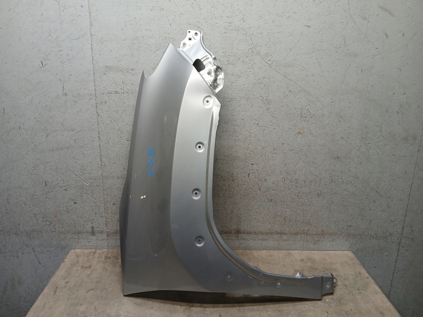 fender front right TOYOTA YARIS CROSS
