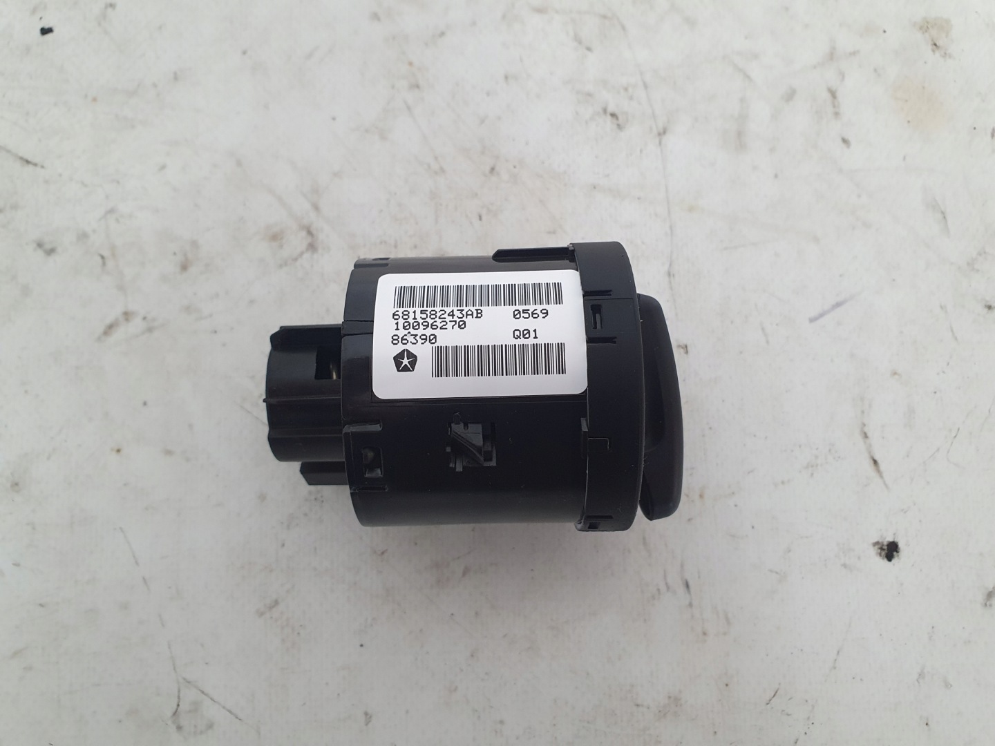 DODGE CHALLENGER 15- PANEL Schalter Leuchten 68158243AB
