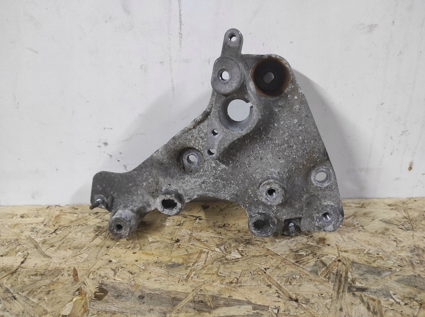 console engine mount 93455374 VIVARO B TRAFIC III