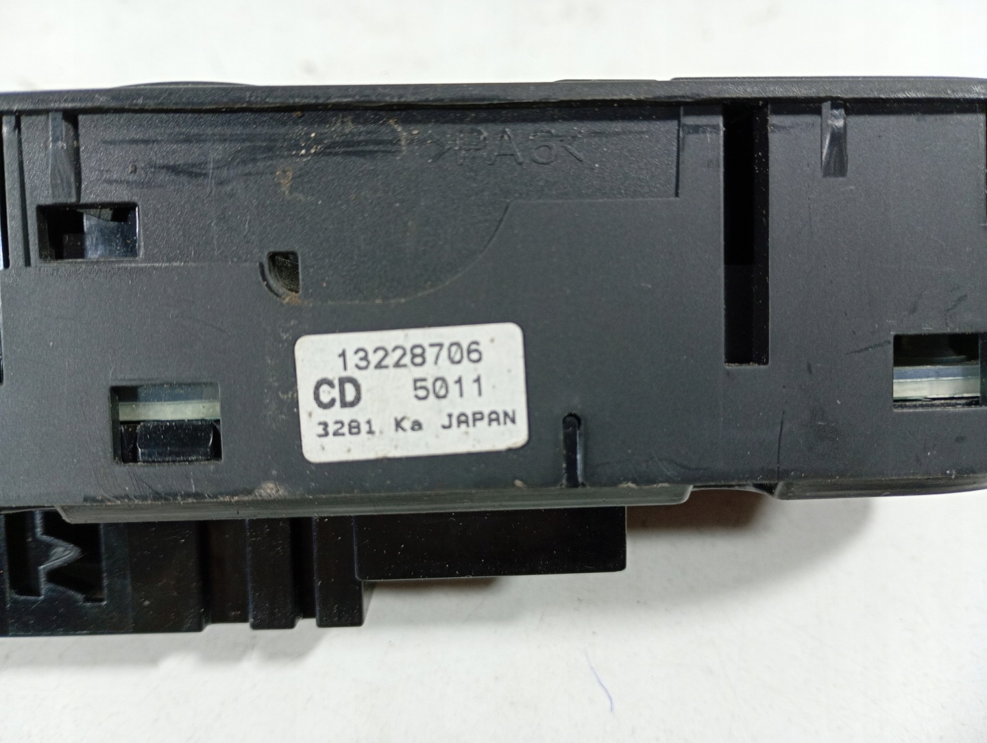 Opel Astra H 04-14 switch window control switch of mirrors OE 13228706