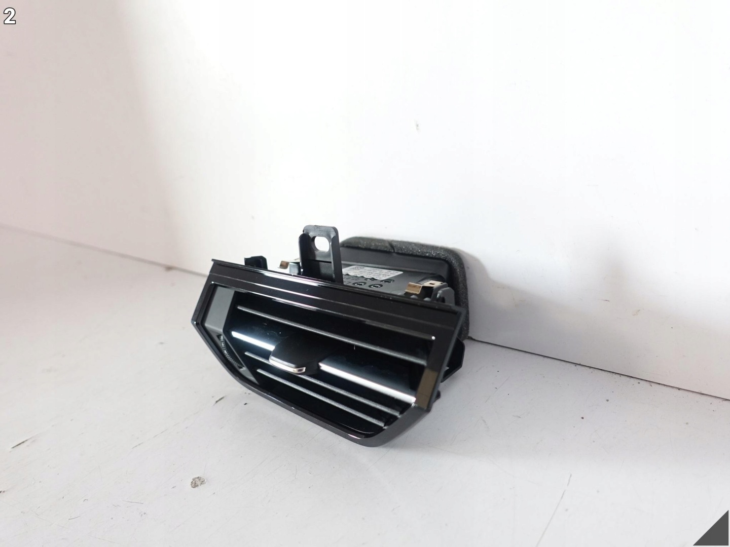 AUDI Q3 83A 83B F3 18-25 grid air conditioning devices dashboard instrument panel right EU 6PS