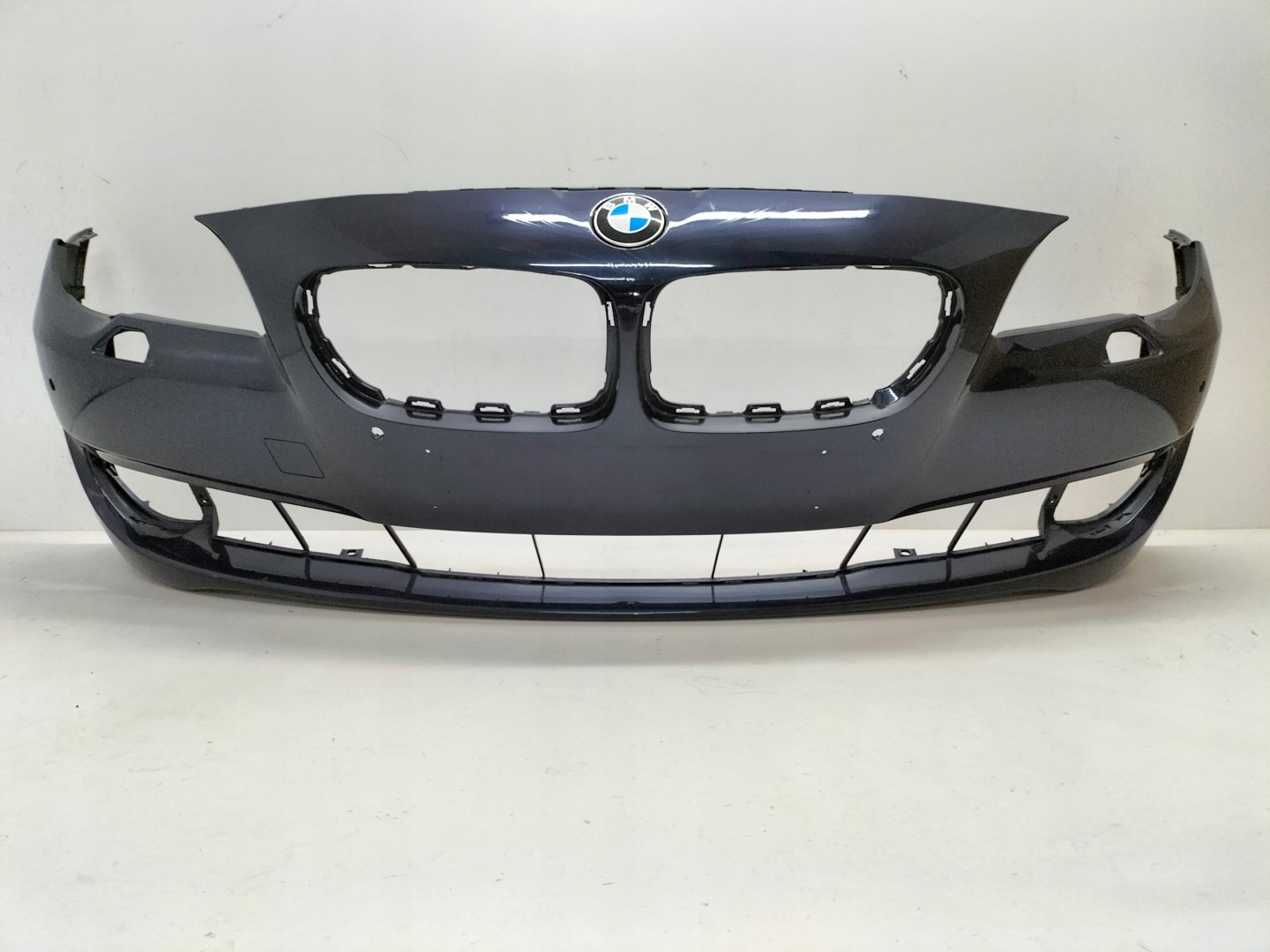 front bumper front BMW 5 F10 F11 10-13