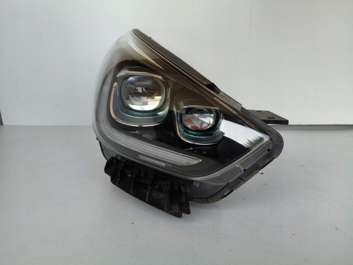 light right REFLEKTOR KIA NIRO 19- LIFT FULL LED