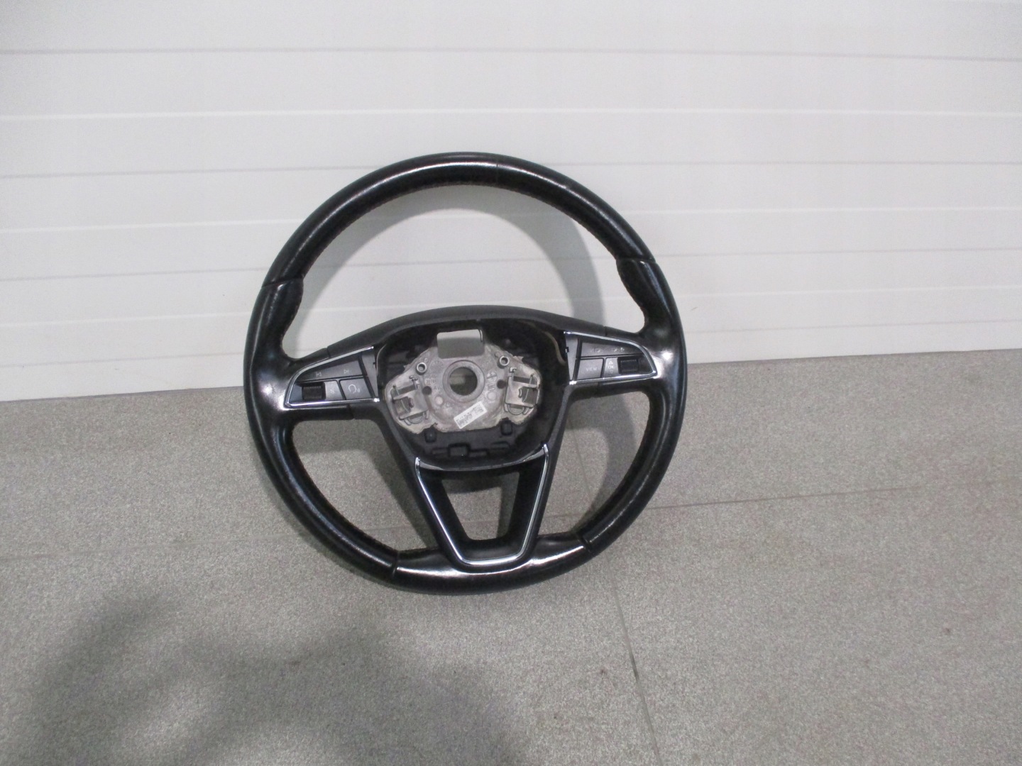 lenkrad multifunkcyjna Seat Ibiza 6F0 Seat Ateca MULTIFUNKCJA