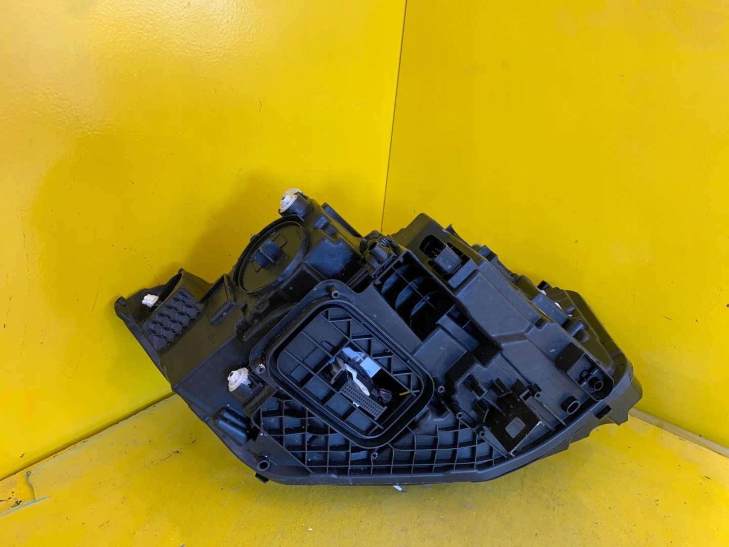 light left Mercedes GLA W247 MultiBeam A2479064906