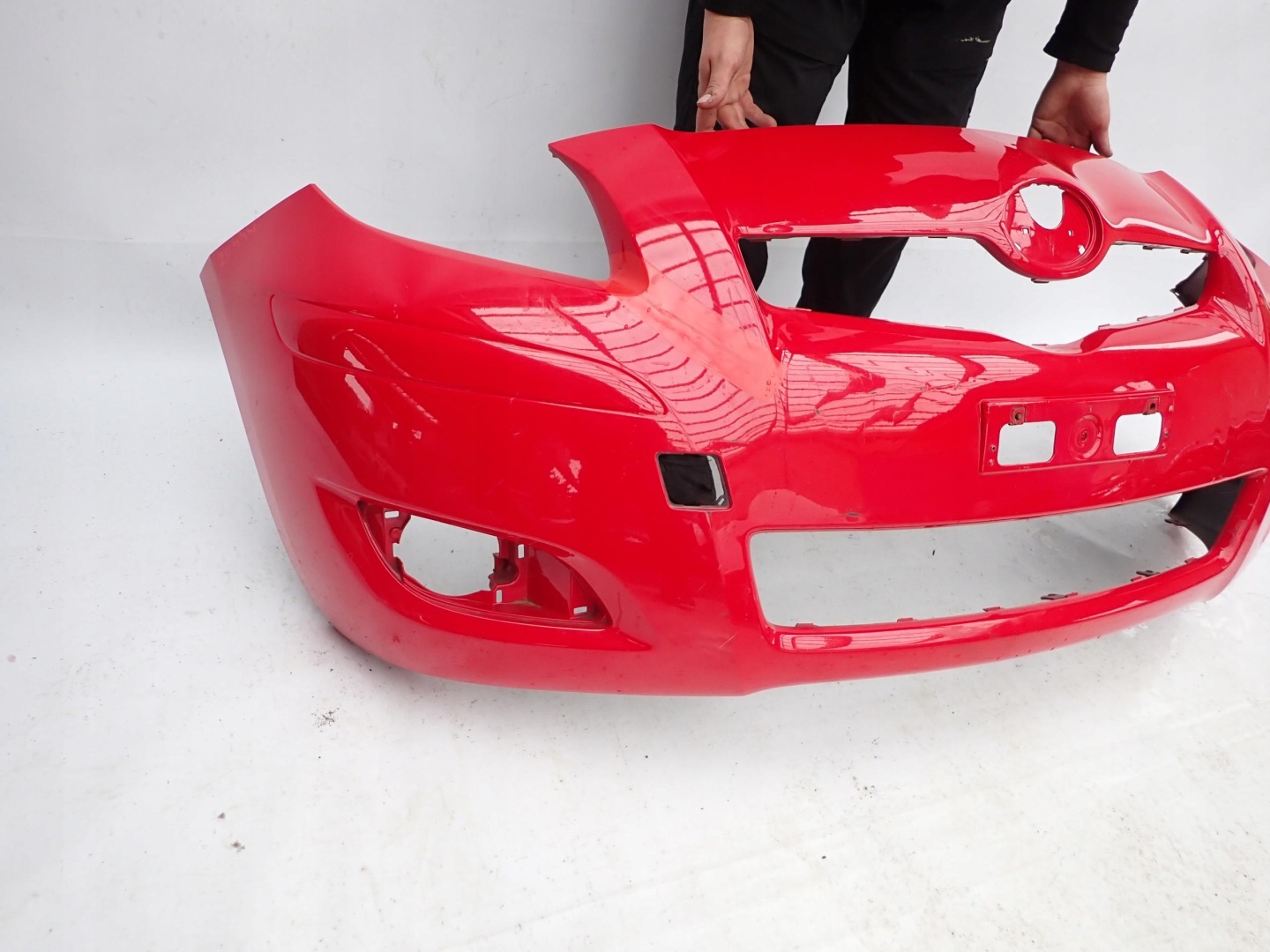 TOYOTA YARIS II LIFT 09- bumper front front