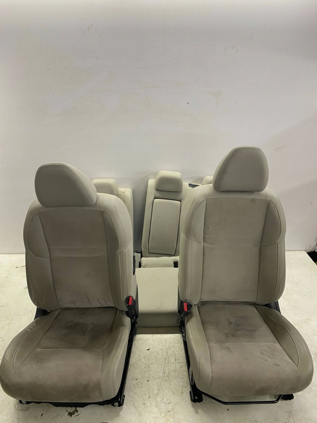 QASHQAI J11 seats side KOMPLET BEZOWE leather ALCANTARA