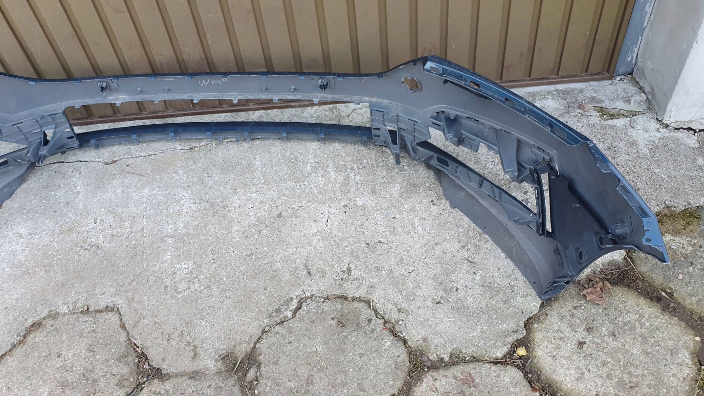Skoda Octavia 4 IV 20- front bumper front €