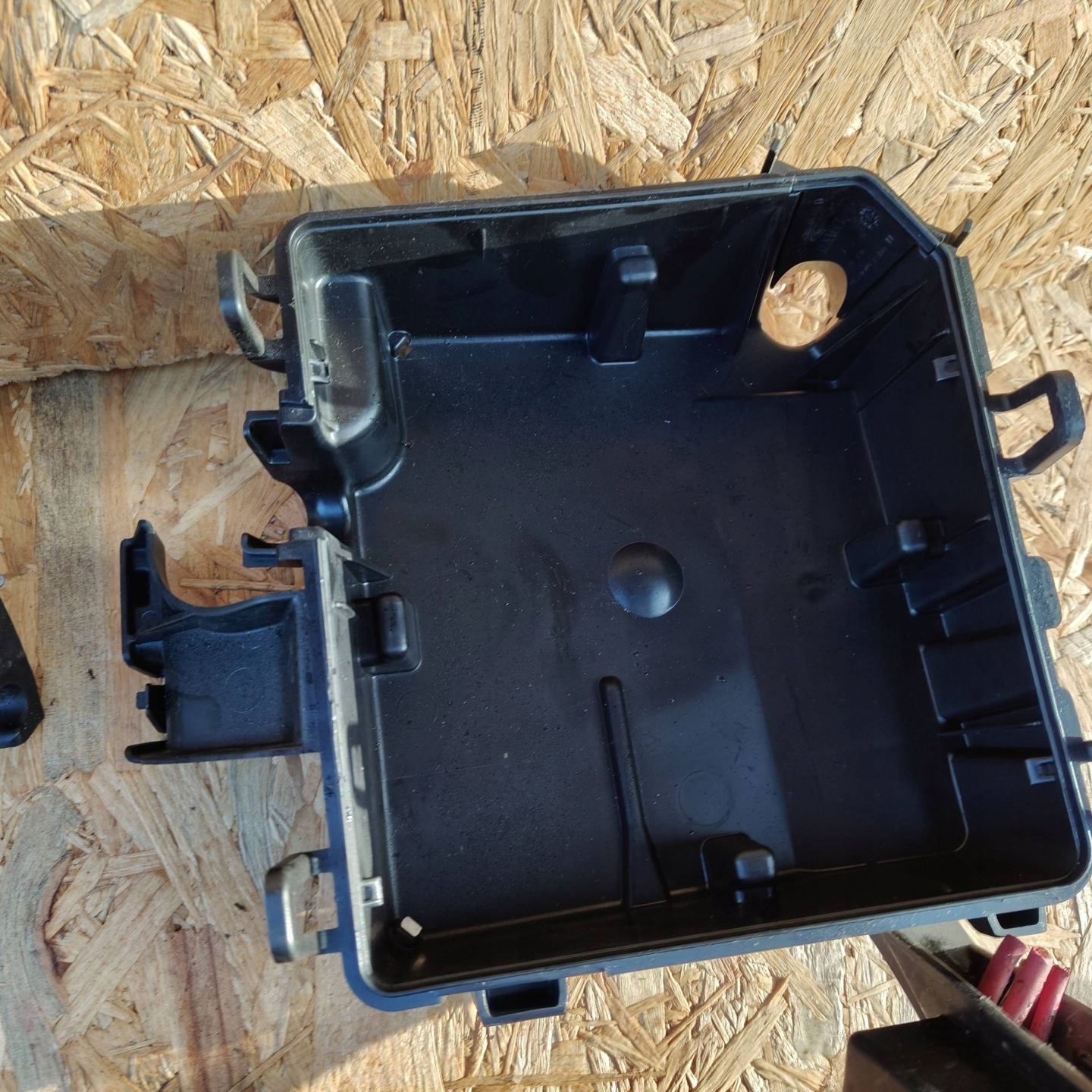Abdeckung der Sicherungen Renault Kangoo II 8200744505