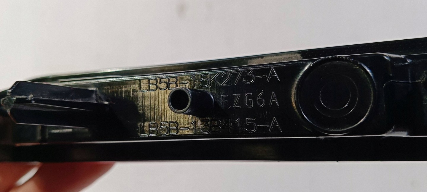 light rear part rear obrysowa odblaskowa left Ford Explorer 2020