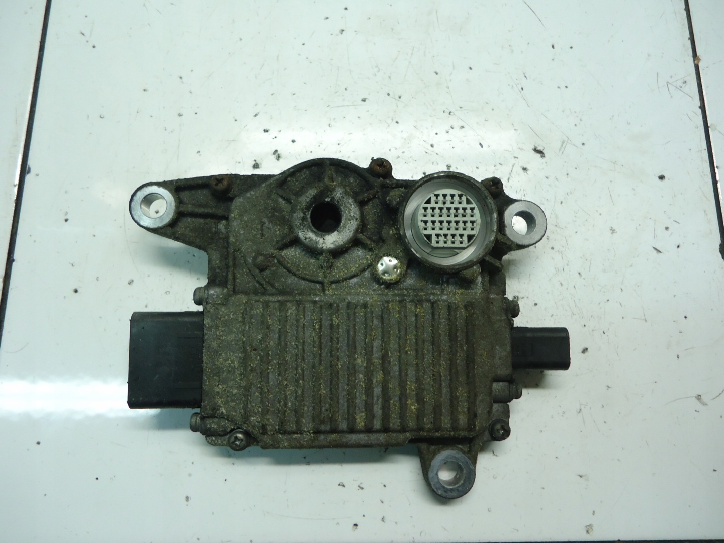VOLVO S60 S80 V70 2.5T control unit gearboxes 30735596