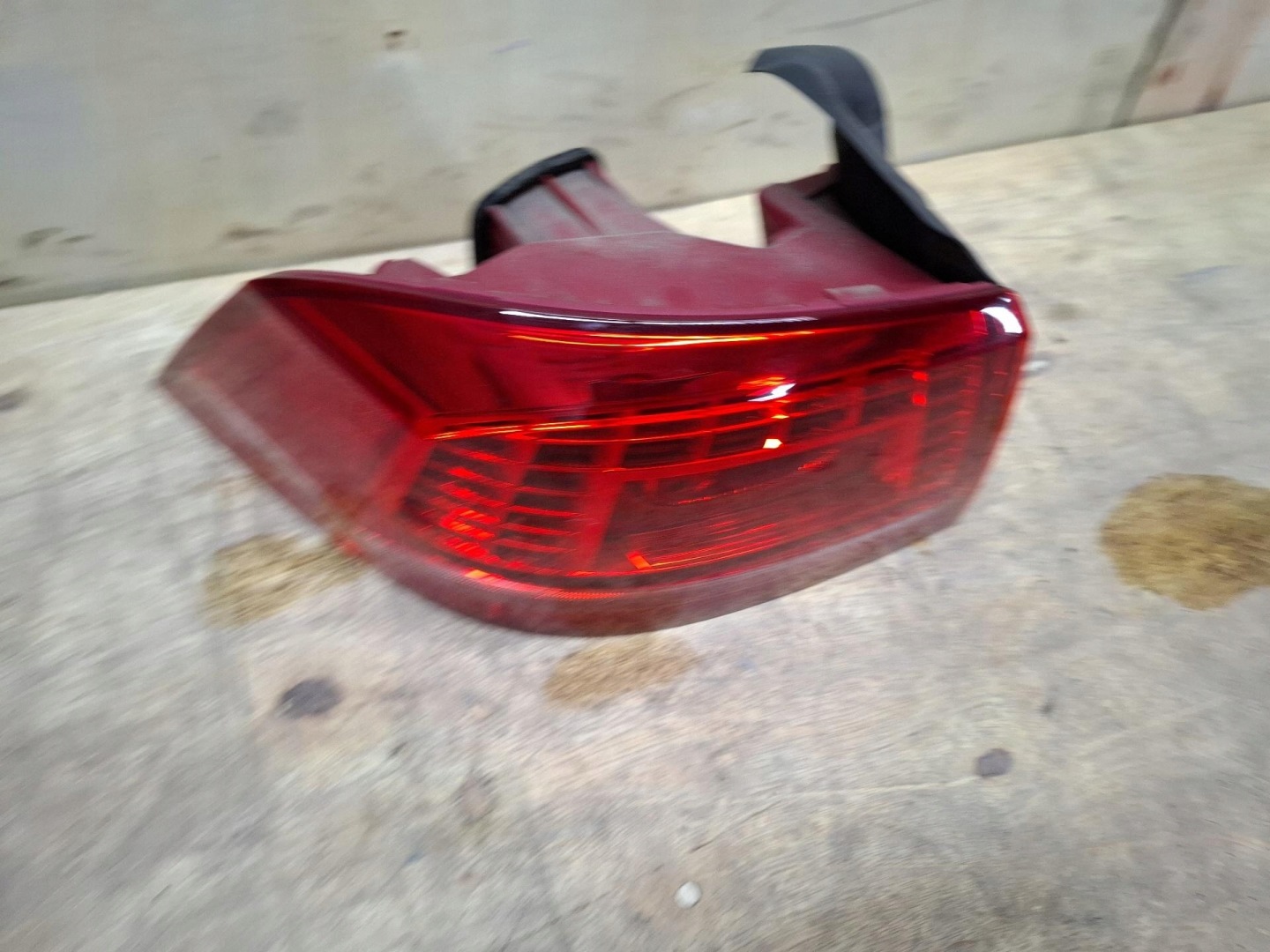 light rear left side Volkswagen Passat B7 2013 2SK010.744-01
