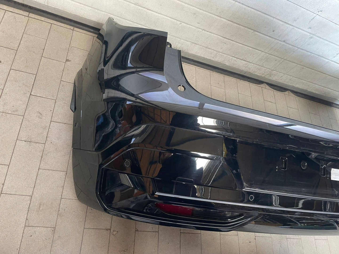 Stoßstange hinten heck Renault Megane E-Tech TEGNE schwarzer 6PDC