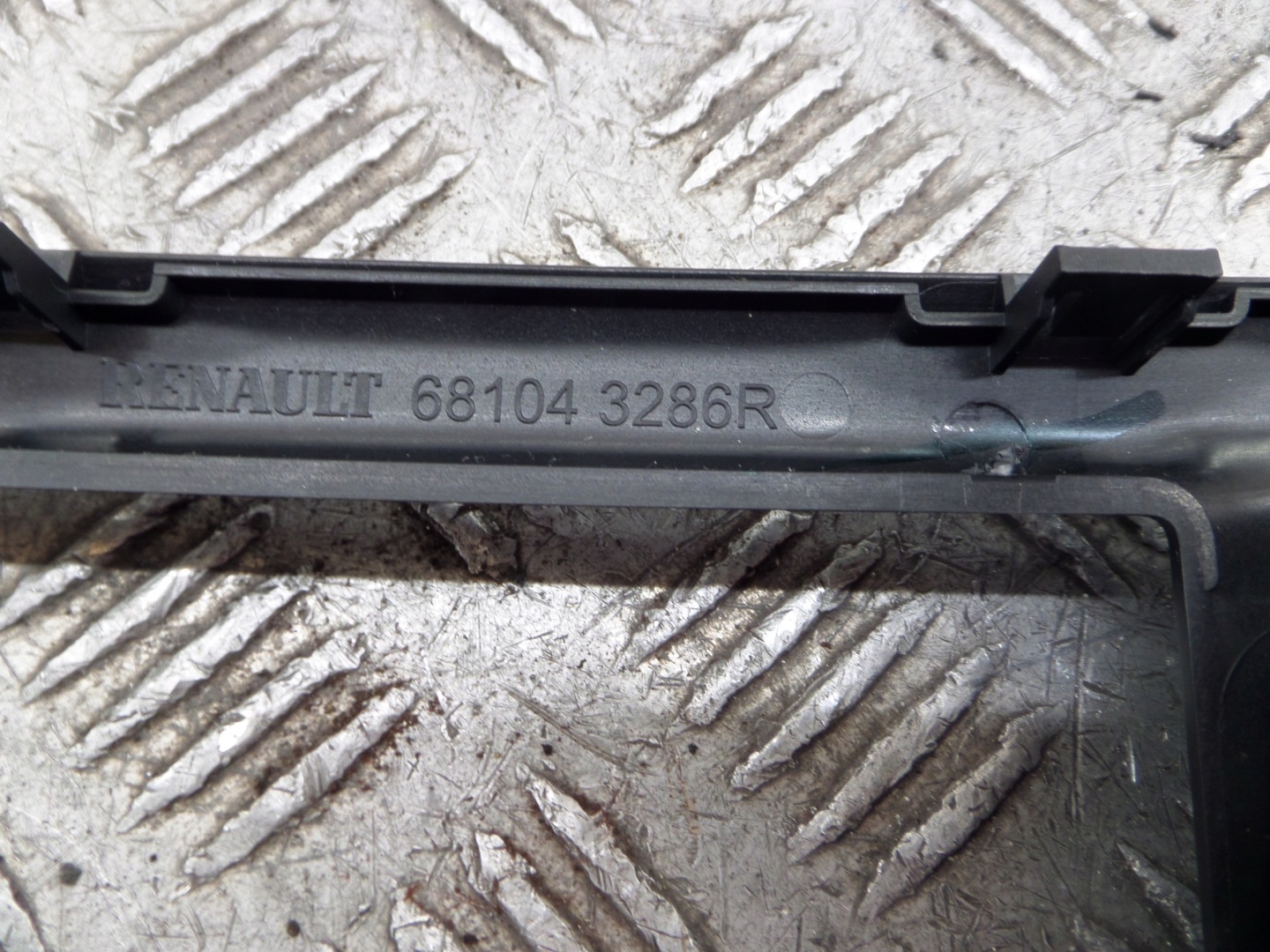 frame control panel KLIMATYZACJA RENAULT KADJAR 275102210R
